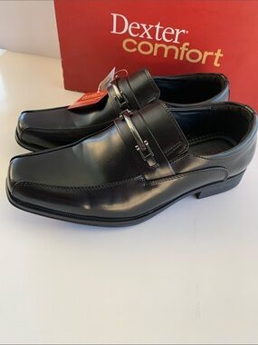 Men's Black Leather Slip-On Dress  Shoes Size  8 Wide